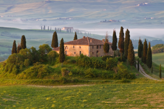 Natureza, história e sabores únicos se encontram quando Alberto Toshio Murakami revela por que a Toscana é um dos destinos mais completos da Itália.